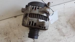 Gebruikte Dynamo Peugeot 607 (9D/U) 2.7 HDi V6 24V Prijs € 95,00 Margeregeling aangeboden door Autodemontagebedrijf Smit