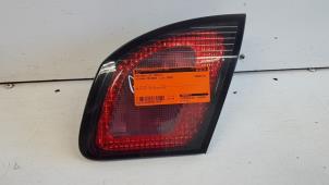 Gebruikte Achterlicht rechts Nissan Primera (P11) 2.0 16V Prijs € 20,00 Margeregeling aangeboden door Autodemontagebedrijf Smit