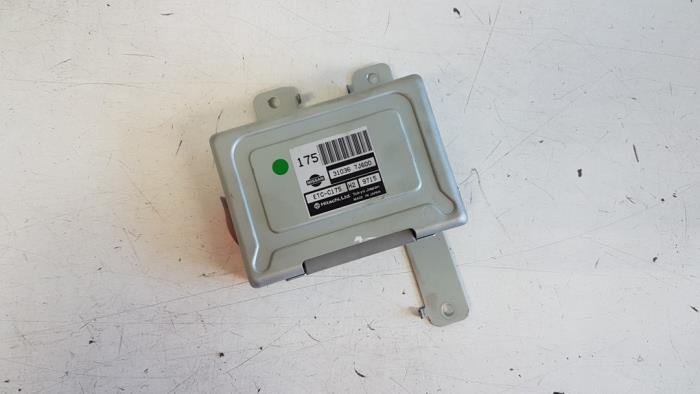 Computer Automatische Bak van een Nissan Primera (P11) 2.0 16V 2000
