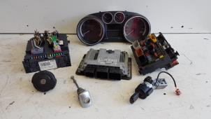 Gebruikte Contactslot + computer Peugeot 308 (4A/C) 1.6 VTI 16V Prijs op aanvraag aangeboden door Autodemontagebedrijf Smit