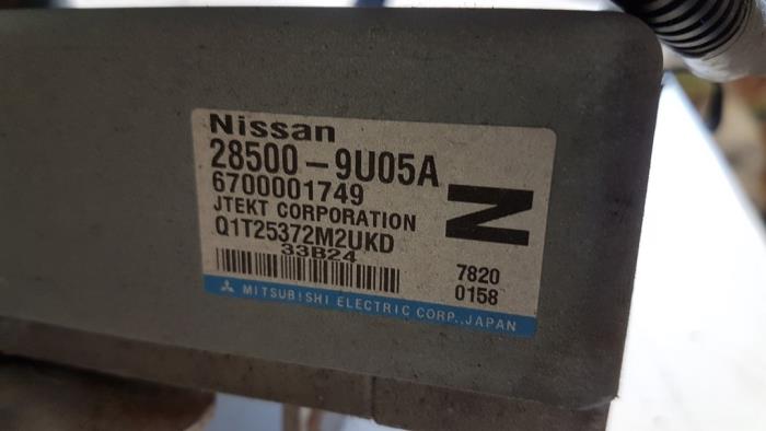 Stuurkolom compleet van een Nissan Note (E11) 1.4 16V 2006