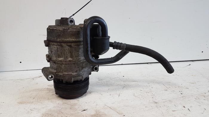 Gebruikte Aircopomp BMW 3 serie Touring (E46/3) 320i 24V Prijs € 20,00 Margeregeling aangeboden door Autodemontagebedrijf Smit