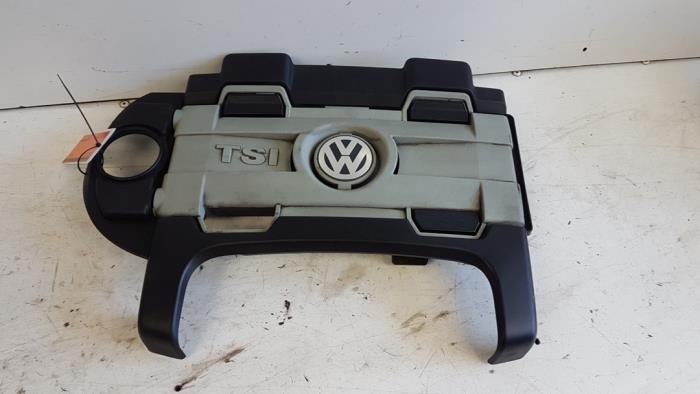 Gebruikte Afdekplaat motor Volkswagen Touran (1T1/T2) 1.4 16V TSI 140 Prijs € 40,00 Margeregeling aangeboden door Autodemontagebedrijf Smit