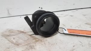 Gebruikte Luchtmassameter Mercedes A (W169) 2.0 A-160 CDI 16V 5-Drs. Prijs € 20,00 Margeregeling aangeboden door Autodemontagebedrijf Smit