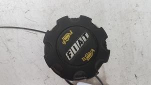 Gebruikte Oliedop Fiat Idea (350AX) 1.4 16V Prijs € 10,00 Margeregeling aangeboden door Autodemontagebedrijf Smit