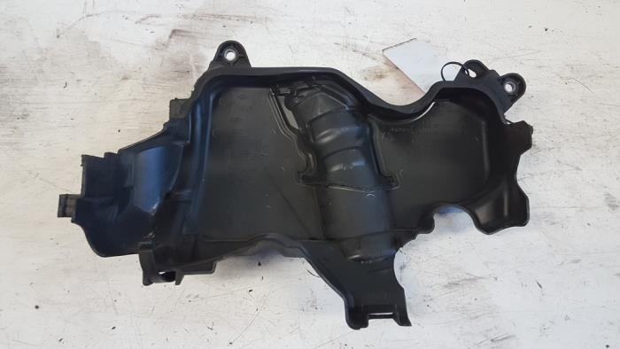 Afdekplaat motor van een Renault Megane III Grandtour (KZ) 1.5 dCi 110 2012