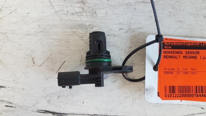 Gebruikte Nokkenas Sensor Renault Megane III Grandtour (KZ) 1.5 dCi 110 Prijs € 25,00 Margeregeling aangeboden door Autodemontagebedrijf Smit