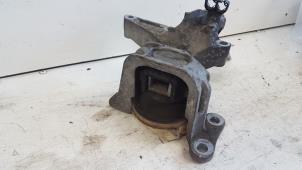 Gebruikte Motorsteun Renault Megane III Grandtour (KZ) 1.5 dCi 110 Prijs € 45,00 Margeregeling aangeboden door Autodemontagebedrijf Smit