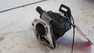 Gebruikte Vacuumpomp (Diesel) Renault Megane III Grandtour (KZ) 1.5 dCi 110 Prijs € 20,00 Margeregeling aangeboden door Autodemontagebedrijf Smit