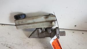 Gebruikte Hoofdremcilinder Renault Megane III Grandtour (KZ) 1.5 dCi 110 Prijs € 20,00 Margeregeling aangeboden door Autodemontagebedrijf Smit