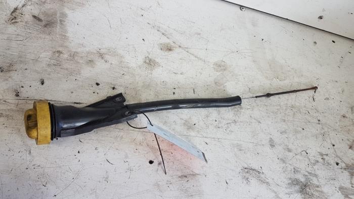 Oliedop van een Renault Megane III Grandtour (KZ) 1.5 dCi 110 2012