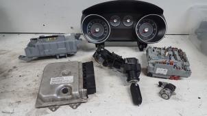 Gebruikte Kontaktslot + computer Fiat Punto Evo (199) 1.3 JTD Multijet 85 16V Euro 5 Prijs € 165,00 Margeregeling aangeboden door Autodemontagebedrijf Smit