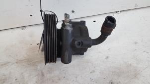 Gebruikte Stuurpomp Renault Laguna II (BG) 1.6 16V Prijs op aanvraag aangeboden door Autodemontagebedrijf Smit