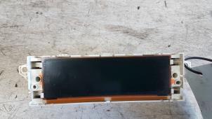 Gebruikte Display Interieur Peugeot 207/207+ (WA/WC/WM) 1.4 16V Prijs € 20,00 Margeregeling aangeboden door Autodemontagebedrijf Smit