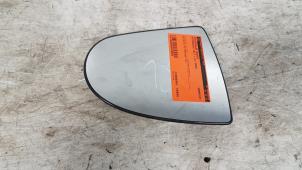 Gebruikte Spiegelglas rechts Mitsubishi Colt (Z2/Z3) 1.5 16V CZ3 Prijs op aanvraag aangeboden door Autodemontagebedrijf Smit