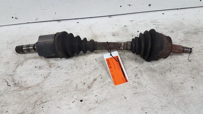 Gebruikte Steekas links-voor Alfa Romeo 166 2.4 JTD 20V Prijs € 95,00 Margeregeling aangeboden door Autodemontagebedrijf Smit