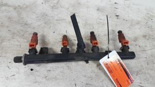 Gebruikte Injector brug Alfa Romeo 156 (932) 1.8 Twin Spark 16V Prijs € 15,00 Margeregeling aangeboden door Autodemontagebedrijf Smit