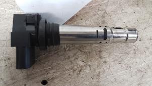 Gebruikte Pen Bobine Volkswagen Golf V (1K1) 1.6 FSI 16V Prijs € 5,00 Margeregeling aangeboden door Autodemontagebedrijf Smit