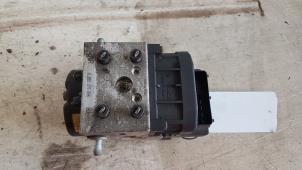 Gebruikte ABS Pomp Honda Civic (EP/EU) 1.6 16V VTEC Prijs € 20,00 Margeregeling aangeboden door Autodemontagebedrijf Smit