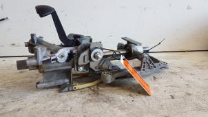 Gebruikte Stuurkolom compleet BMW Mini One/Cooper (R50) 1.6 16V One Prijs € 50,00 Margeregeling aangeboden door Autodemontagebedrijf Smit