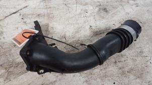 Gebruikte EGR Buis Ford Fiesta 6 (JA8) 1.6 TDCi 16V ECOnetic Prijs € 20,00 Margeregeling aangeboden door Autodemontagebedrijf Smit