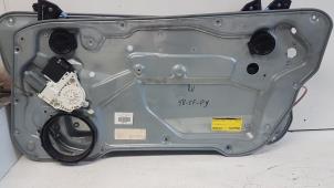 Gebruikte Ruitmechaniek 2Deurs rechts-voor Seat Ibiza III (6L1) 1.4 16V 100 Prijs € 25,00 Margeregeling aangeboden door Autodemontagebedrijf Smit