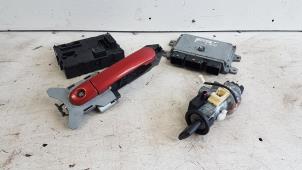 Gebruikte Contactslot + computer Nissan Note (E11) 1.6 16V Prijs € 120,00 Margeregeling aangeboden door Autodemontagebedrijf Smit