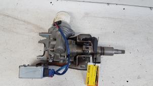 Gebruikte Stuurkolom compleet Renault Twingo II (CN) 1.2 Prijs € 130,00 Margeregeling aangeboden door Autodemontagebedrijf Smit