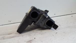 Gebruikte Luchtfilterhuis Smart Forfour (454) 1.1 12V Prijs € 15,00 Margeregeling aangeboden door Autodemontagebedrijf Smit