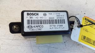 Gebruikte Raam module Kia Opirus 3.5 V6 24V Prijs € 20,00 Margeregeling aangeboden door Autodemontagebedrijf Smit