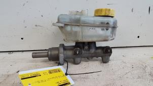 Gebruikte Hoofdremcilinder Volkswagen Polo IV (9N1/2/3) 1.2 12V Prijs € 10,00 Margeregeling aangeboden door Autodemontagebedrijf Smit