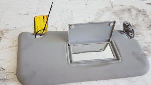 Gebruikte Zonneklep Ford Fusion 1.4 16V Prijs € 10,00 Margeregeling aangeboden door Autodemontagebedrijf Smit