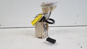 Gebruikte Brandstofpomp Elektrisch BMW Mini One/Cooper (R50) 1.6 16V One Prijs € 25,00 Margeregeling aangeboden door Autodemontagebedrijf Smit