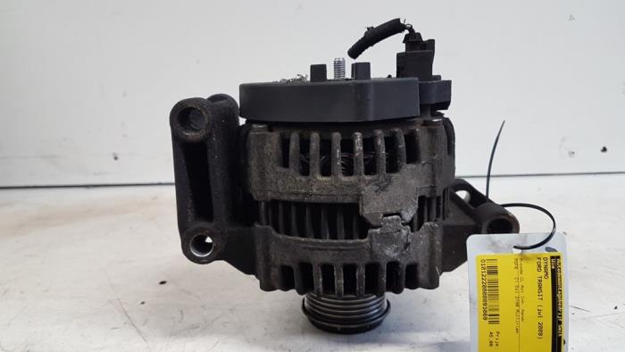 Gebruikte Dynamo Ford Transit 2.2 TDCi 16V Prijs € 45,00 Margeregeling aangeboden door Autodemontagebedrijf Smit