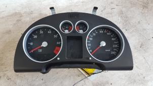 Gebruikte Instrumentenpaneel Audi TT (8N3) 1.8 20V Turbo Prijs € 95,00 Margeregeling aangeboden door Autodemontagebedrijf Smit