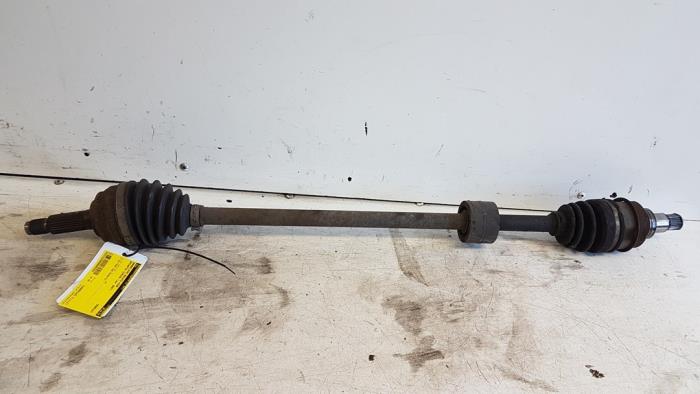 Gebruikte Steekas rechts-voor Daihatsu Sirion 2 (M3) 1.3 16V DVVT Prijs € 15,00 Margeregeling aangeboden door Autodemontagebedrijf Smit