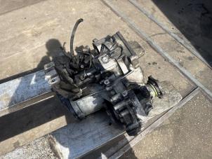 Gebruikte Versnellingsbak Audi TT (8N3) 1.8 20V Turbo Prijs € 150,00 Margeregeling aangeboden door Autodemontagebedrijf Smit