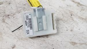 Gebruikte Comfort Module Honda HR-V (GH) 1.6 16V 4x4 Prijs € 25,00 Margeregeling aangeboden door Autodemontagebedrijf Smit