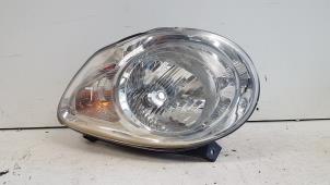 Gebruikte Linker Koplamp Kia Picanto (BA) 1.0 12V Prijs € 35,00 Margeregeling aangeboden door Autodemontagebedrijf Smit