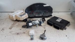 Gebruikte Contactslot + computer Suzuki SX4 (EY/GY) 1.6 16V VVT Comfort,Exclusive Autom. Prijs € 125,00 Margeregeling aangeboden door Autodemontagebedrijf Smit
