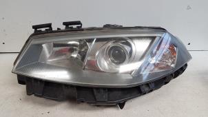 Gebruikte Koplamp links Renault Megane II CC (EM) 1.6 16V Prijs € 150,00 Margeregeling aangeboden door Autodemontagebedrijf Smit