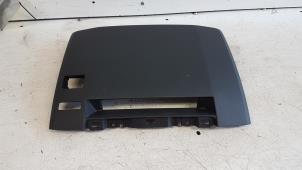 Gebruikte Dashboard deel Mazda 5 (CR19) 1.8i 16V Prijs € 25,00 Margeregeling aangeboden door Autodemontagebedrijf Smit