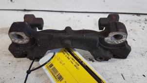 Gebruikte Remzadel links-voor Ford S-Max (GBW) 2.0 TDCi 16V 140 Prijs € 15,00 Margeregeling aangeboden door Autodemontagebedrijf Smit