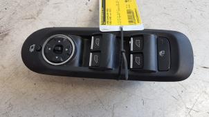 Gebruikte Combischakelaar ramen Ford S-Max (GBW) 2.0 TDCi 16V 140 Prijs € 55,00 Margeregeling aangeboden door Autodemontagebedrijf Smit