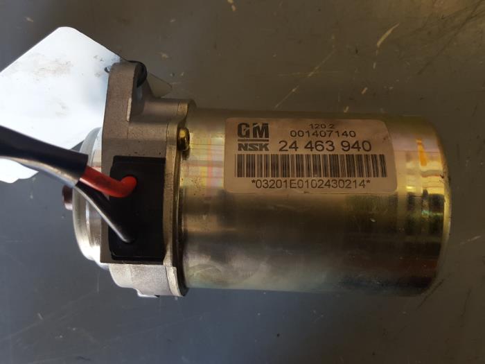 Gebruikte Servopomp Opel Corsa C (F08/68) 1.2 16V Prijs € 60,00 Margeregeling aangeboden door Autodemontagebedrijf Smit