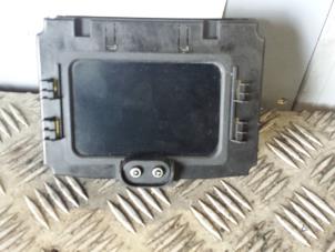 Gebruikte Display Interieur Opel Zafira (F75) 1.8 16V Prijs € 50,00 Margeregeling aangeboden door Autodemontagebedrijf Smit