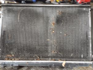 Gebruikte Radiateur Mitsubishi Space Star (DG) 1.3 16V Prijs € 35,00 Margeregeling aangeboden door Autodemontagebedrijf Smit