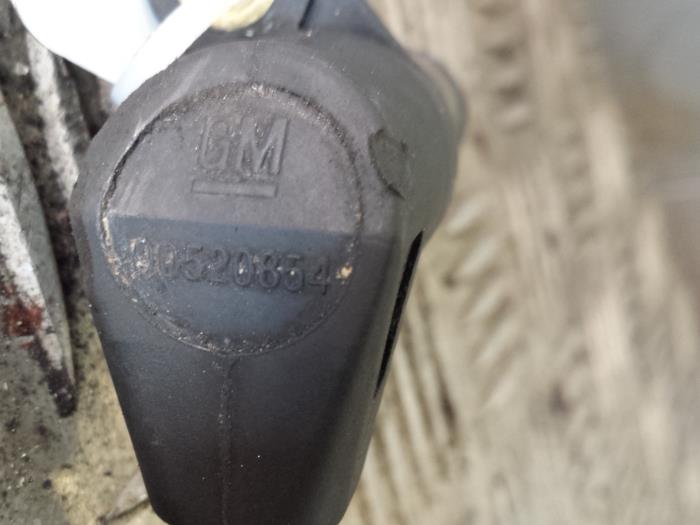 BDP Sensor van een Opel Astra G (F08/48) 1.6 16V 1998