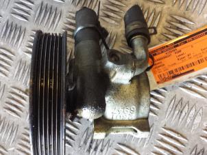 Gebruikte Pomp Servo Daewoo Leganza 2.0 SX,CDX 16V Prijs € 35,00 Margeregeling aangeboden door Autodemontagebedrijf Smit