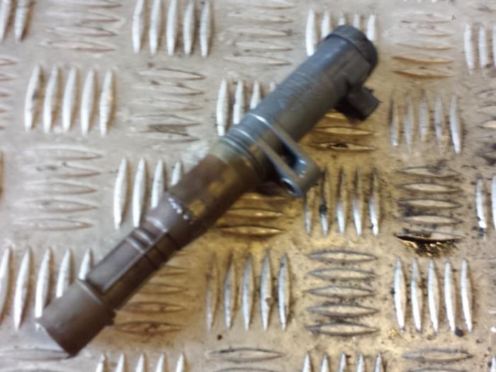 Gebruikte Pen Bobine Renault Clio II (BB/CB) 1.4 16V Si Prijs € 5,00 Margeregeling aangeboden door Autodemontagebedrijf Smit